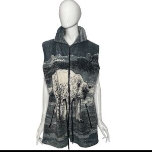 Steamboat Clothing Co Nordic Bear Fuzzy Vest Women's Medium Gray Ivory Front Zip